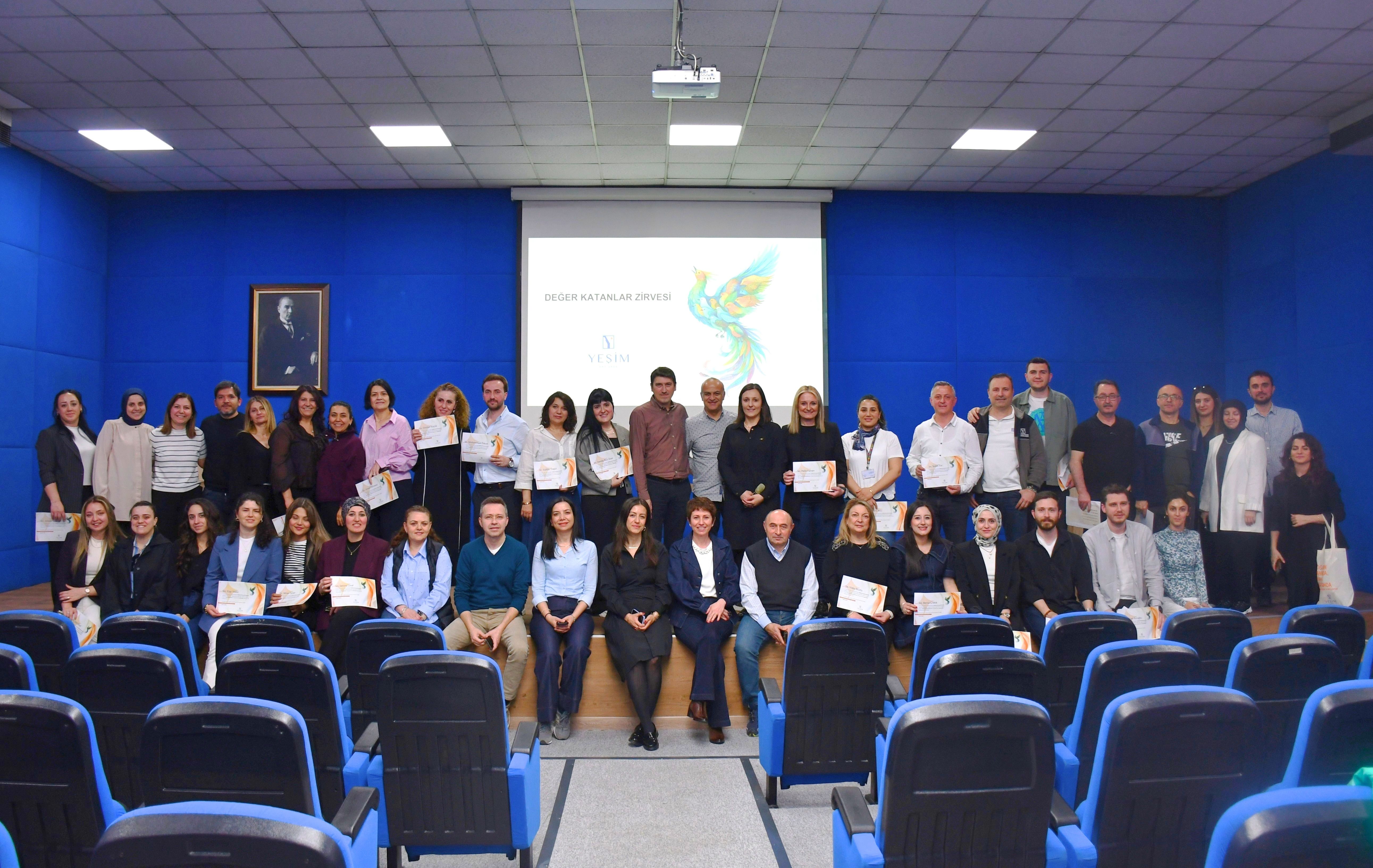 Değer Katanlar Zirvesi’nde Yalın Başarılar Ödüllendirildi